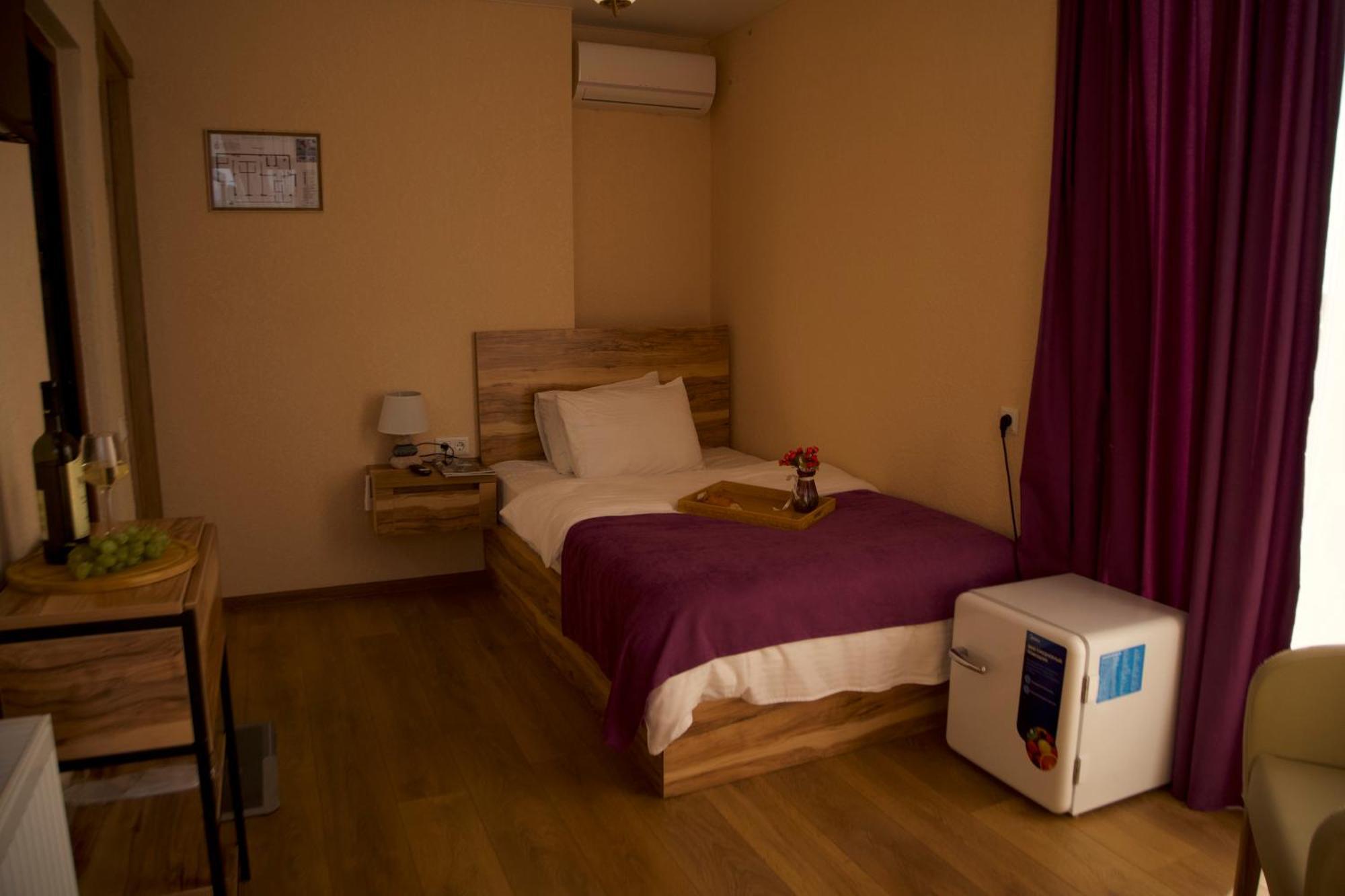Bessarion Boutique Hotel Kutaisi Exterior photo